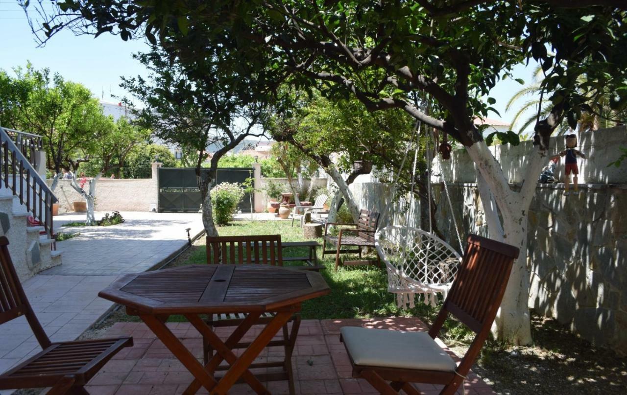 Central House With Quiet Garden Kissamos Exterior photo